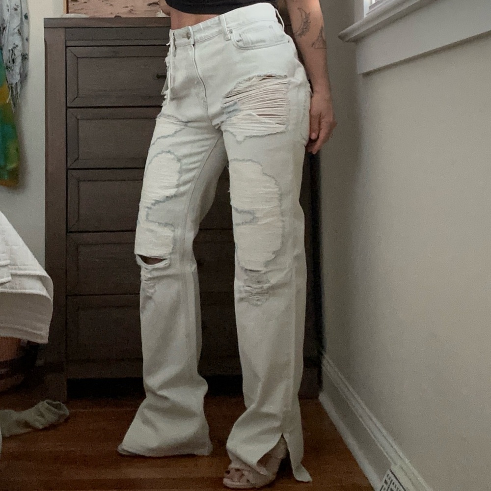 Good American Distressed Khloe Straight Leg Jeans Long - Size 8 - NWT